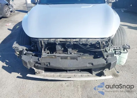 2017 Infiniti Q60 3.0T Premium из США, поврежденный, VIN JN1EV7EK7HM361307